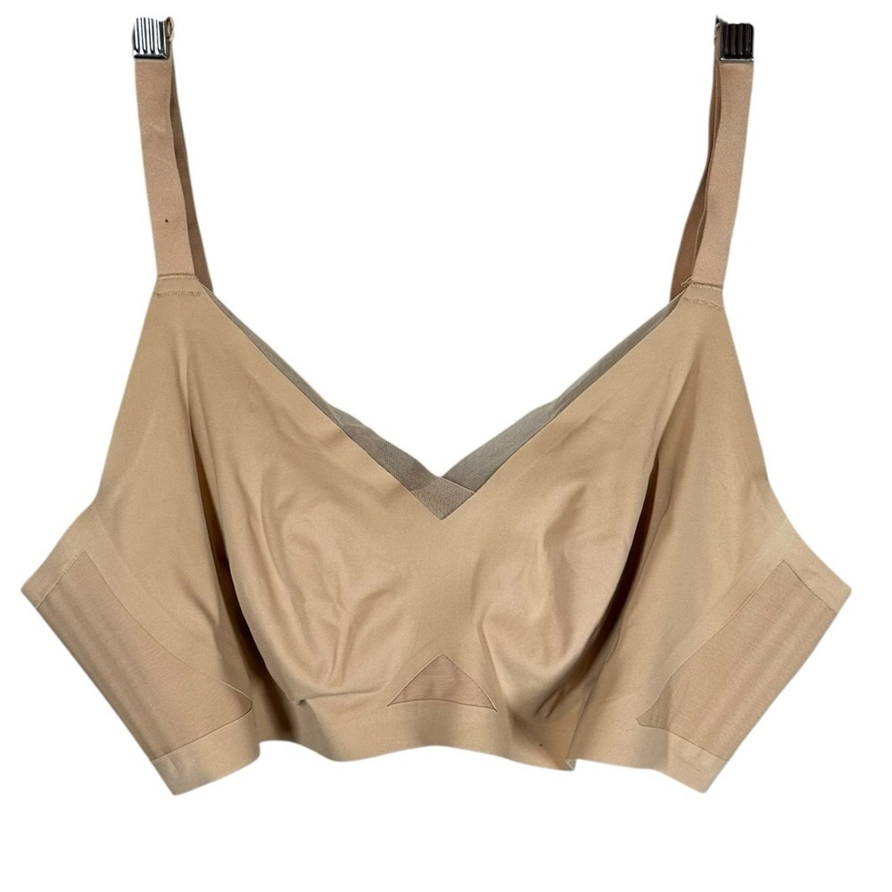 HONEYLOVE  Women's 1X Plus Size Tan Crossover Wireless Full Coverage Bra